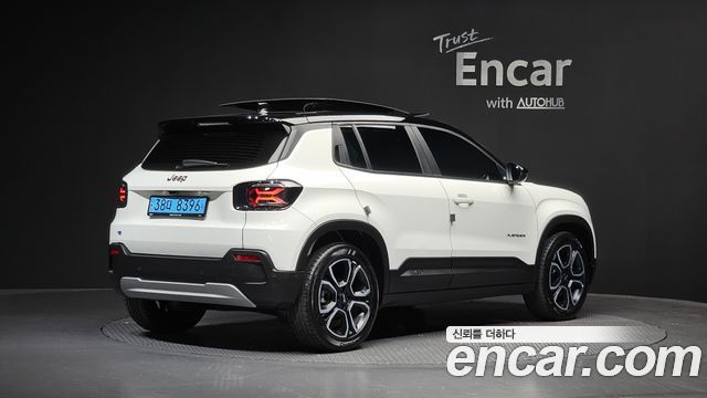Jeep Avenger Altitude - фото 1