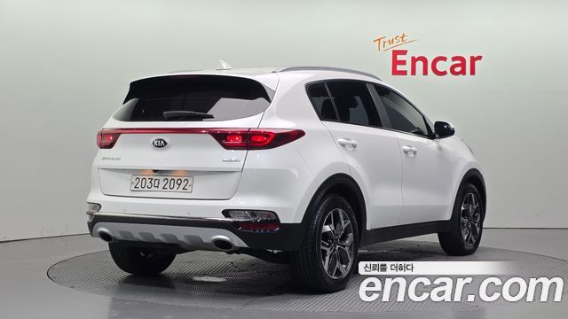 Kia Sportage Diesel 2.0 2WD Prestige - фото 1