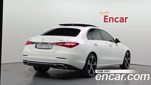 Mercedes-Benz C-Class W206 C300 4MATIC Avantgarde - фото 1