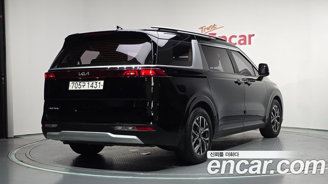 Kia Carnival 4-го поколения 11-Seater Prestige - фото 1