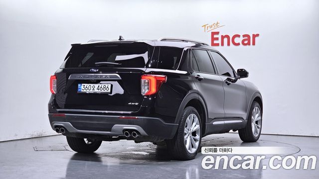 Ford Explorer 6-го поколения 3.0 Platinum 4WD - фото 1