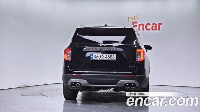 Ford Explorer 6-го поколения 3.0 Platinum 4WD - фото 3