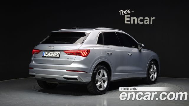 Audi Q3 F3 35 TDI Premium - фото 1