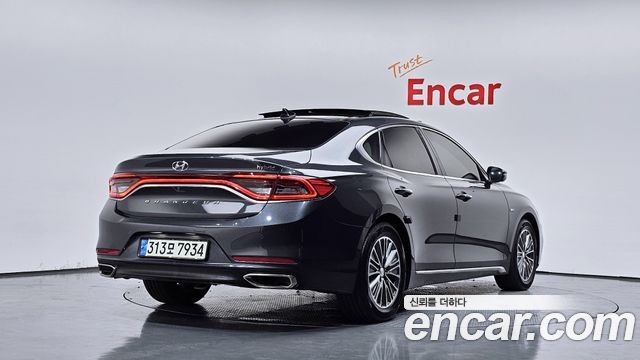 Hyundai Grandeur IG, гибрид Exclusive Special - фото 1