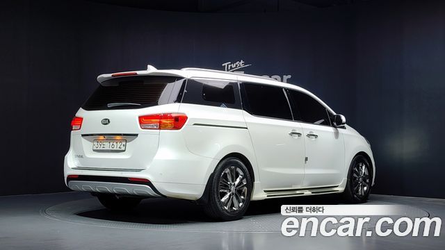 Kia Carnival Совершенно новый 9-Seater Noblesse Special - фото 1