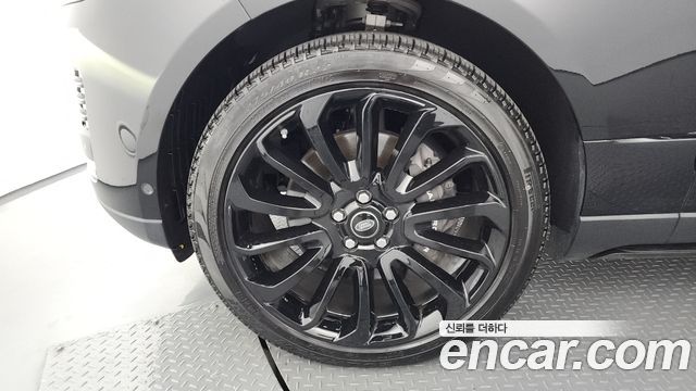 Land Rover Range Rover 4-го поколения 5.0 SC AB LWB - фото 4