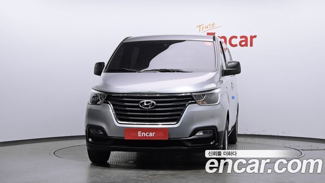 Hyundai Starex Новый Van 5-Seater Style - фото 2