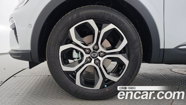Renault Samsung Arkana 1.6 E-TECH Iconic - фото 4