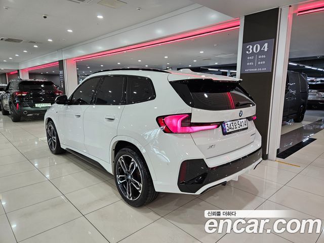 BMW X1 U11 sDrive 20i M Sport - фото 1