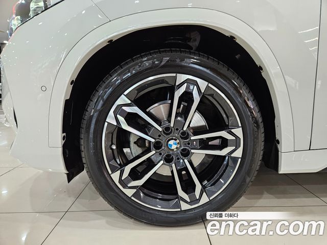 BMW X1 U11 sDrive 20i M Sport - фото 4
