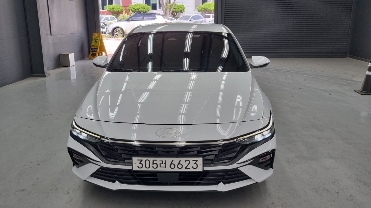 Hyundai Avante Новый CN7 1.6 Modern - фото 2