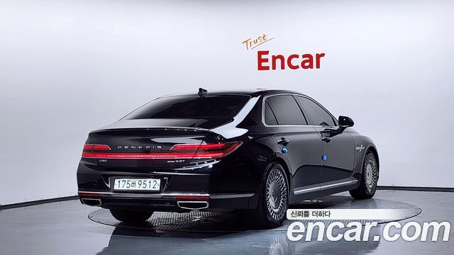 Genesis G90 3.3 T AWD Premium Luxury - фото 1