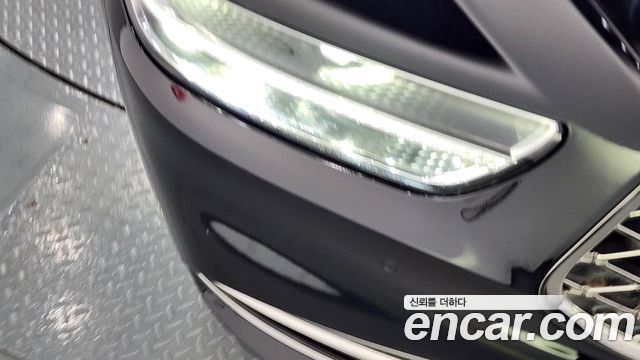 Genesis G90 3.3 T AWD Premium Luxury - фото 4