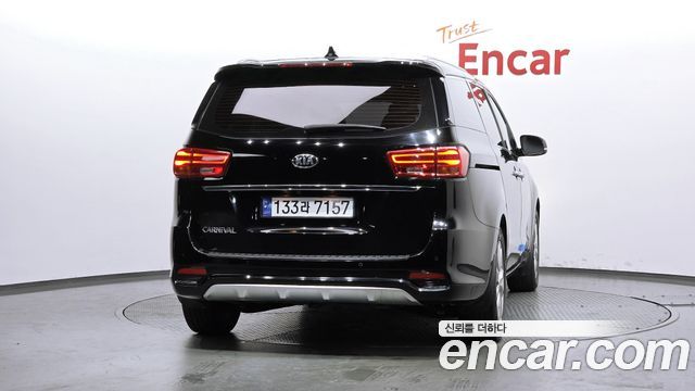 Kia Carnival Новый 9-Seater Prstige - фото 3
