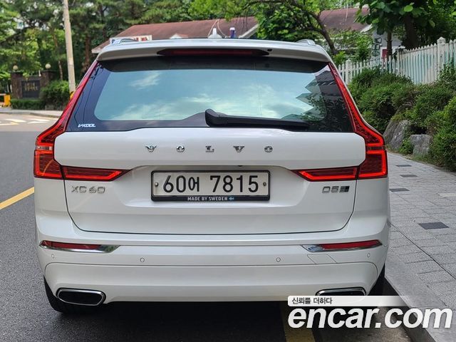 Volvo XC60 2-го поколения D5 Inscription - фото 3