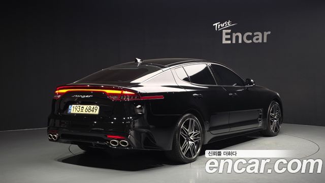 Kia Stinger 2.5 Platinum - фото 1