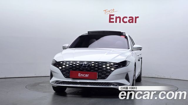 Hyundai Grandeur Новый IG, гибрид Calligraphy - фото 2