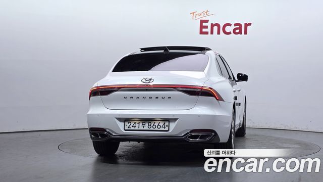 Hyundai Grandeur Новый IG, гибрид Calligraphy - фото 3
