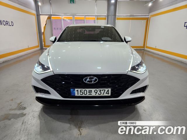 Hyundai Sonata DN8 2.0 Premium Family - фото 1