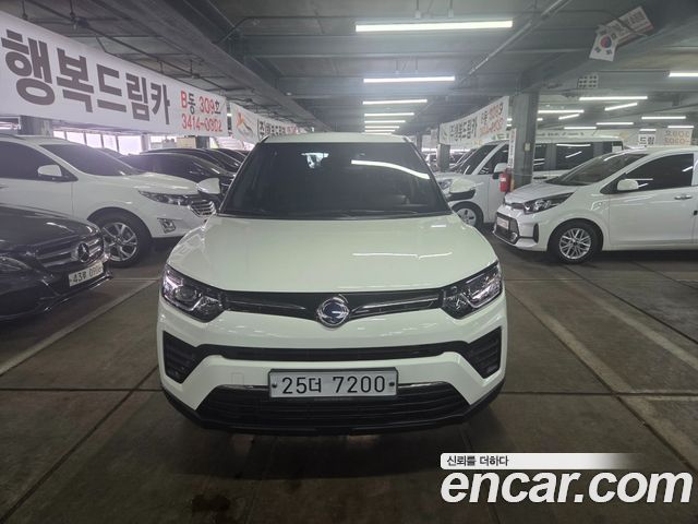 SsangYong Tivoli Gasoline 1.5 2WD V1 - фото 0