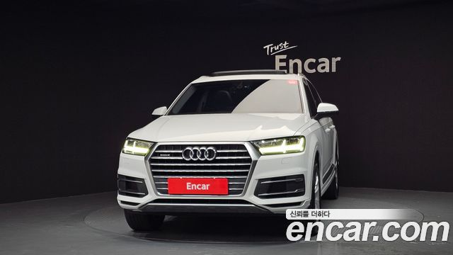 Audi Q7 45 TFSI Quattro - фото 2