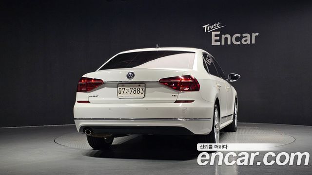 Volkswagen Passat Новый 2.0 TSI B7 - фото 3