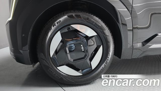 Kia EV9 Long Range 4WD Earth - фото 4