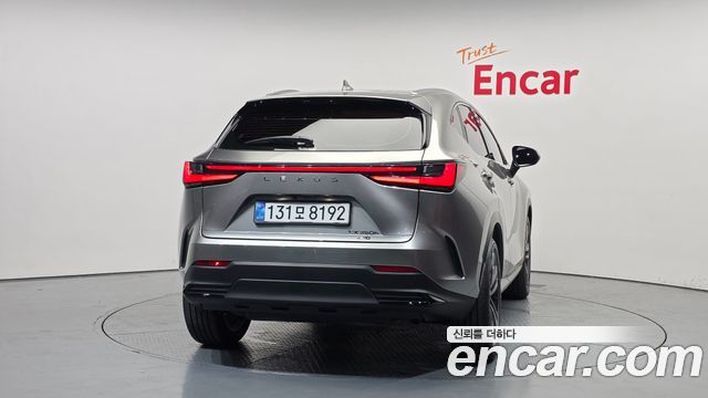 Lexus NX 350h 2-го поколения Premium - фото 3