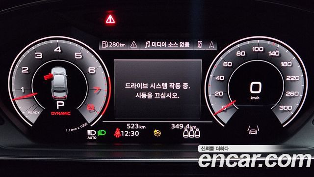 Audi A8 D5 55 TFSI Quattro Premium LWB - фото 4