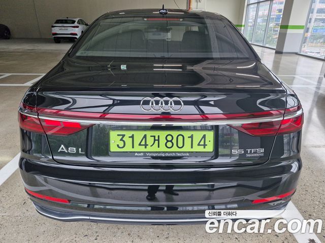 Audi A8 D5 55 TFSI Quattro Premium LWB - фото 1