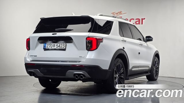 Ford Explorer 6-го поколения 3.0 PHEV - фото 1
