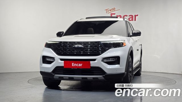 Ford Explorer 6-го поколения 3.0 PHEV - фото 2