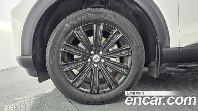 Ford Explorer 6-го поколения 3.0 PHEV - фото 4