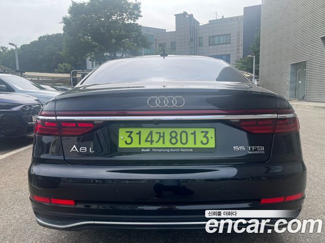 Audi A8 D5 55 TFSI Quattro Premium LWB - фото 3