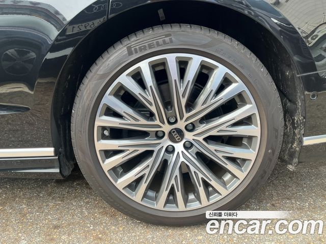 Audi A8 D5 55 TFSI Quattro Premium LWB - фото 4