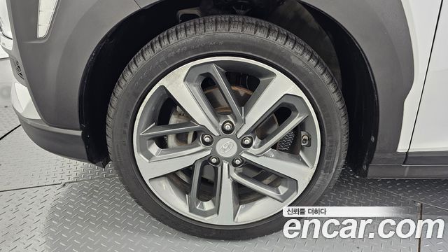 Hyundai Kona 1.6 Turbo 2WD Modern pop - фото 4