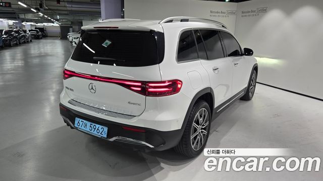 Mercedes-Benz EQB X243 EQB300 4MATIC AMG Line - фото 3