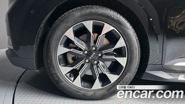 Kia Carnival 4-го поколения Gasoline 7-Seater Signature - фото 4