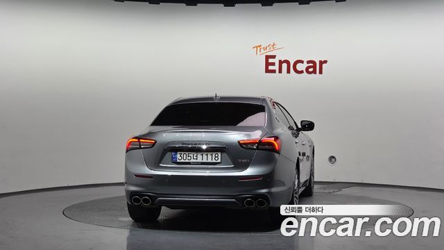 Maserati Ghibli 2.0 GT 3rd - фото 3