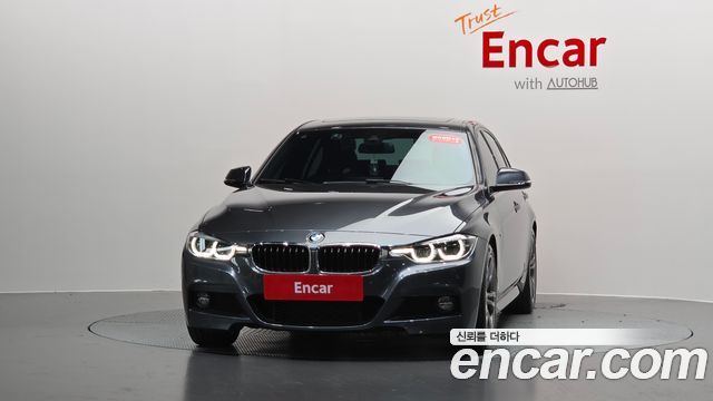 BMW 3-Series F30 320i M Sport - фото 1