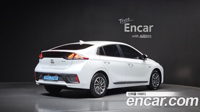 Hyundai Ioniq Новый Electric Q - фото 0