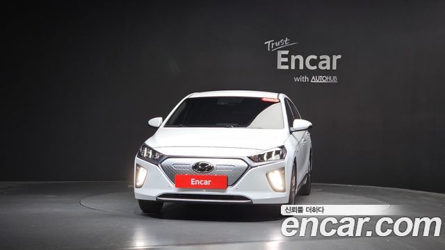 Hyundai Ioniq Новый Electric Q - фото 1