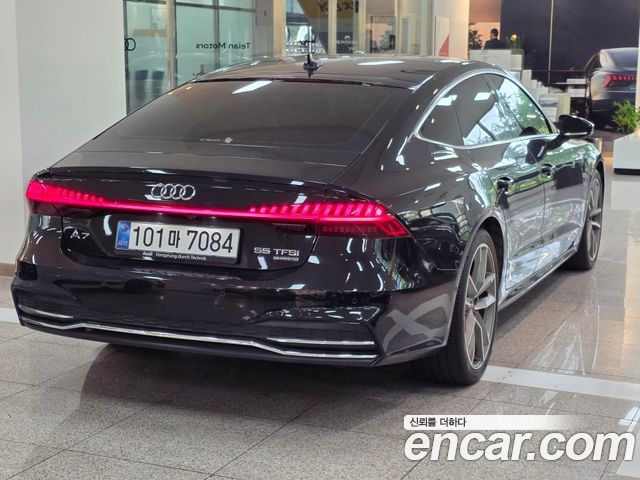 Audi A7 55 TFSI Quattro Premium - фото 1