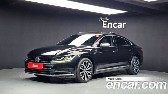 Volkswagen Arteon 2.0 TDI Premium - фото 0