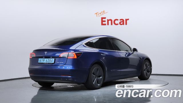 Tesla Model 3 Long Range AWD - фото 1