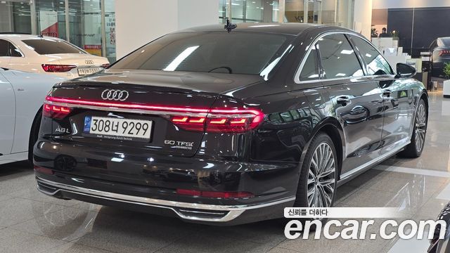 Audi A8 D5 60 TFSI Quattro LWB - фото 1