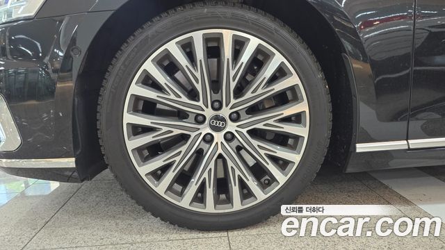Audi A8 D5 60 TFSI Quattro LWB - фото 4