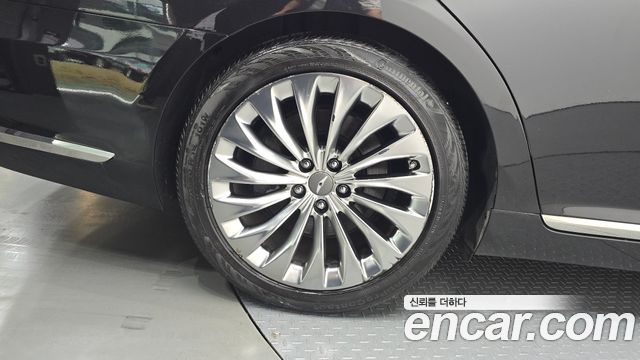 Genesis EQ900 3.3 T-GDI AWD Premiun Luxury - фото 3