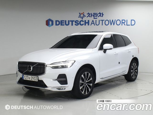 Volvo XC60 2-го поколения B5 Ultimate Bright - фото 0