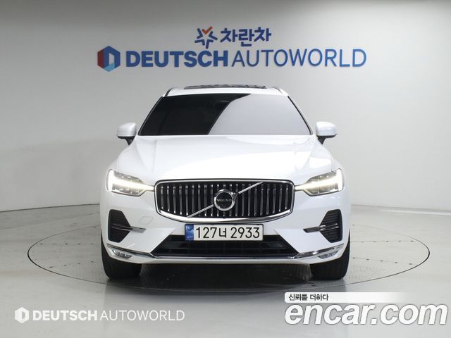 Volvo XC60 2-го поколения B5 Ultimate Bright - фото 2